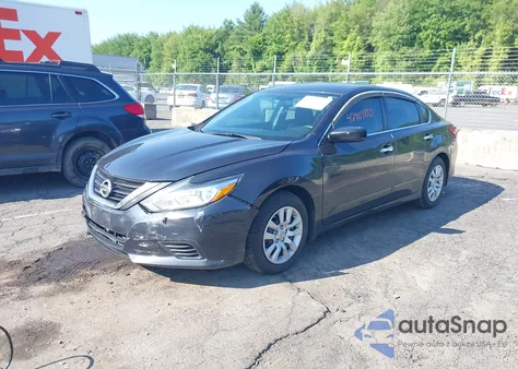 2017 Nissan Altima 2.5 S z USA, uszkodzony, nr VIN 1N4AL3APXHC139447